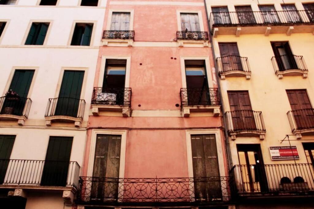 Altea'S Sweet Home In Piazza,Basilica Palladiana Vicenza Eksteriør bilde