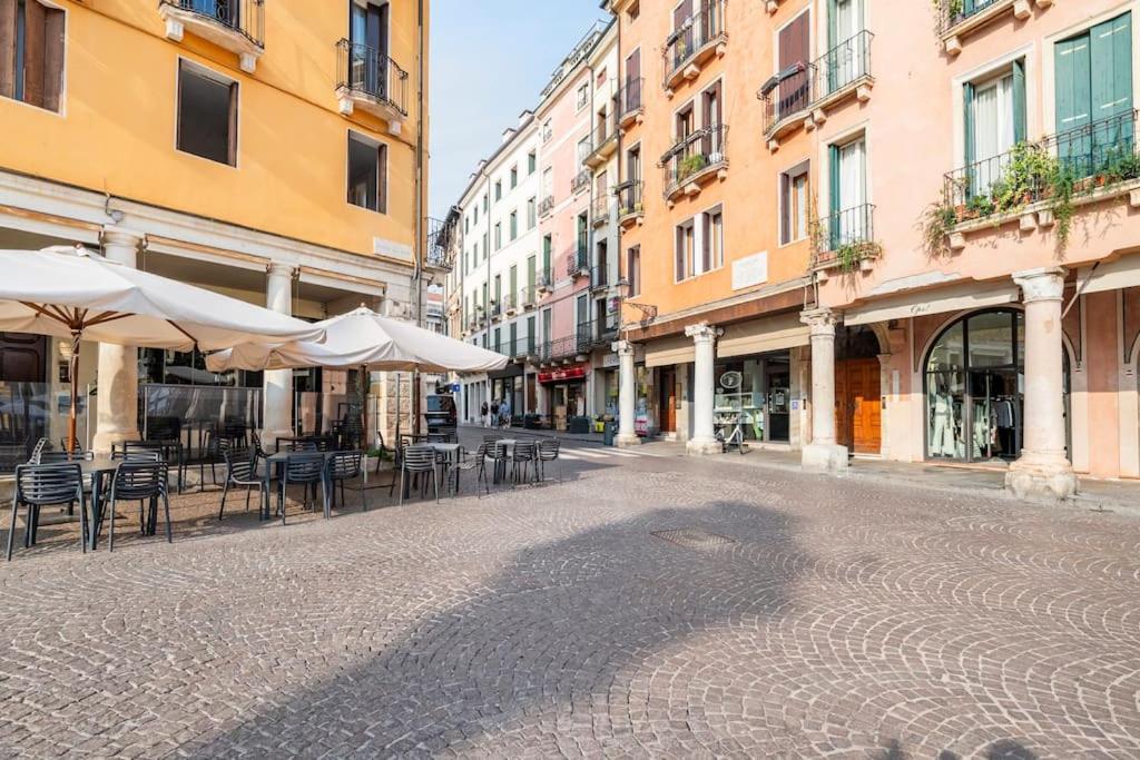 Altea'S Sweet Home In Piazza,Basilica Palladiana Vicenza Eksteriør bilde